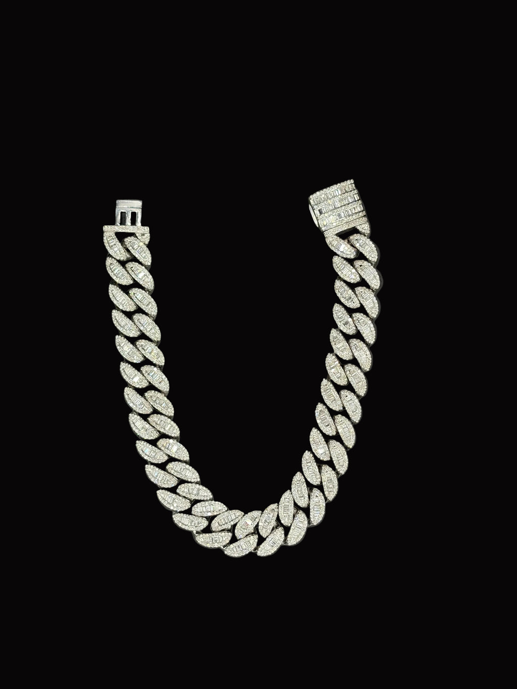 Natural Diamond Bracelet Baguette