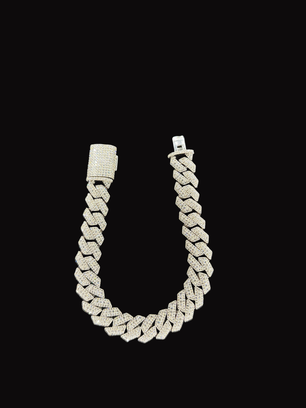 Elevated Prong Set Lab Diamond Bracelet