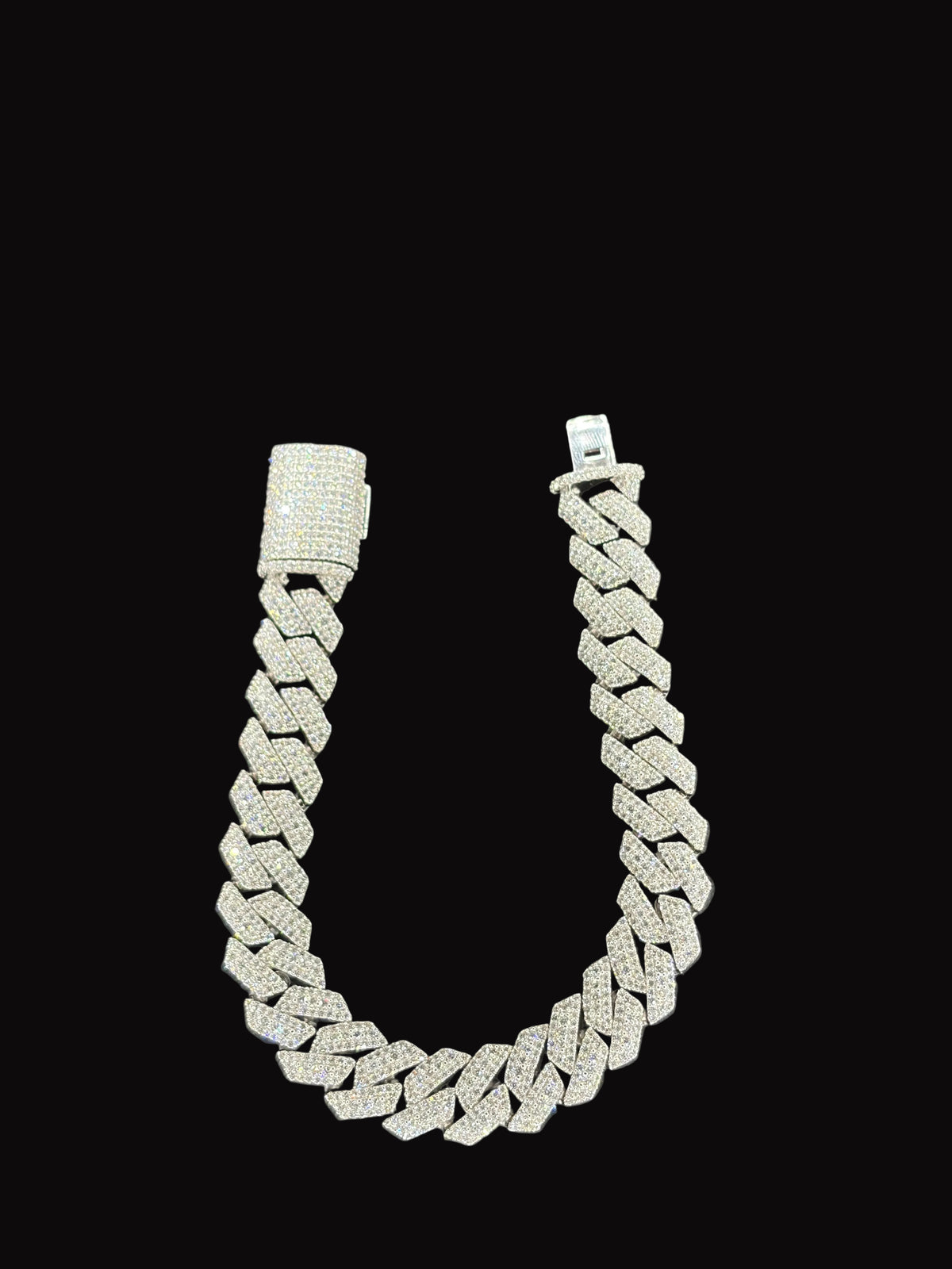 Elevated Prong Set Lab Diamond Bracelet